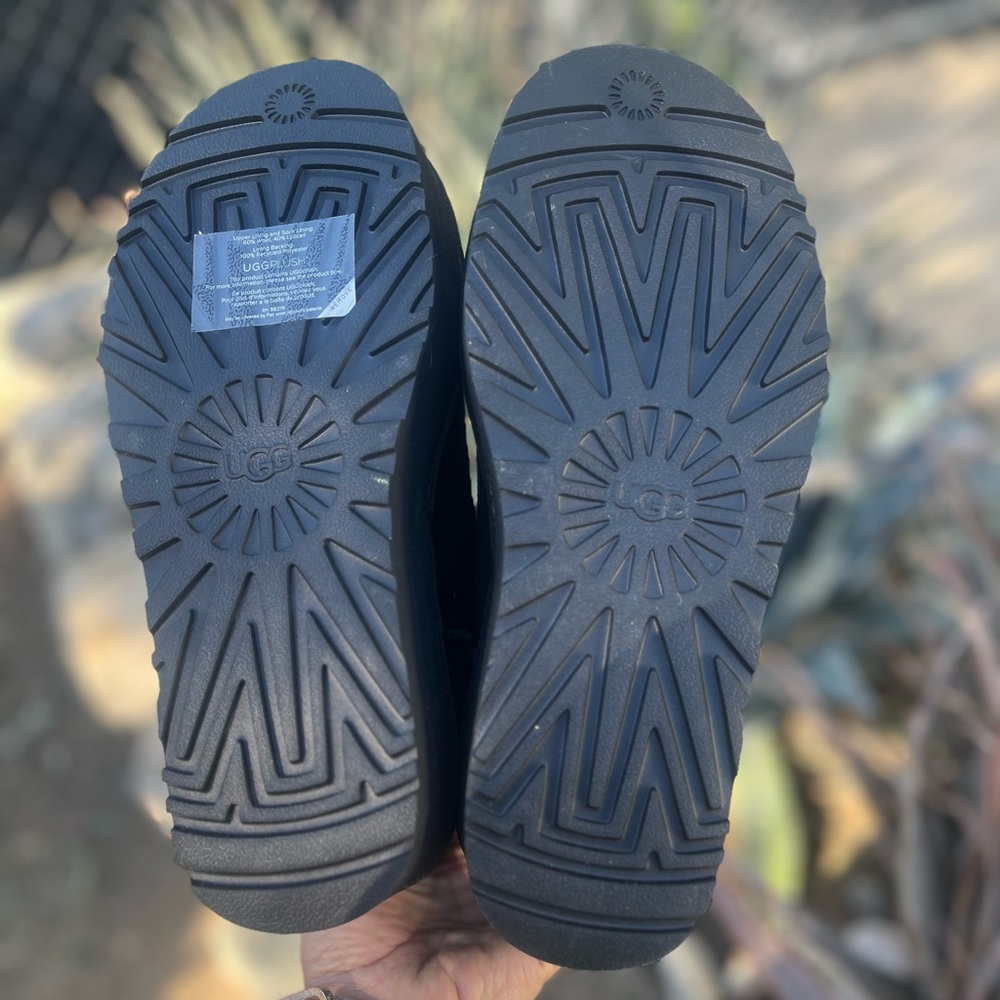 Ugg | Platform Black Interior Shearling Lined Boo… - image 6